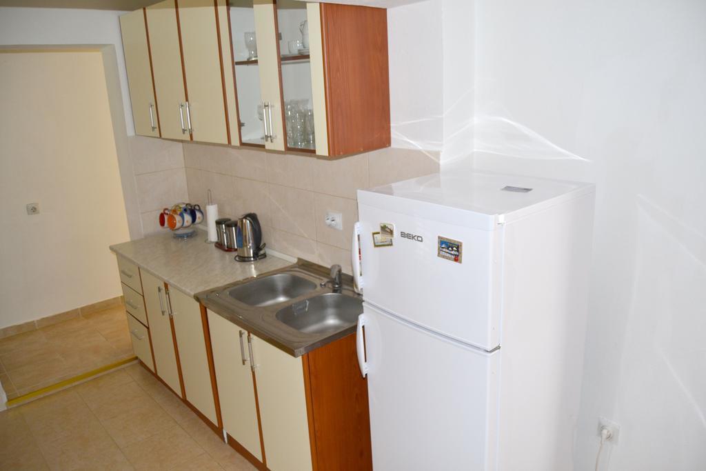 Apartments Dobrisa Kotor Exterior foto